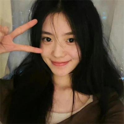 二人漫步几春秋